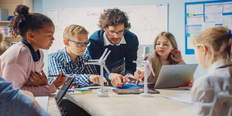 AI to Become a Mandatory Subject in UAE Schools